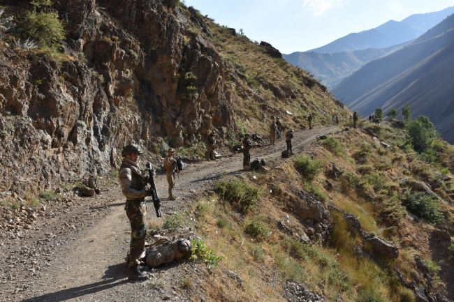 Hakkari'de 'YILDIRIM-2 CİLO' Operasyonu başlatıldı